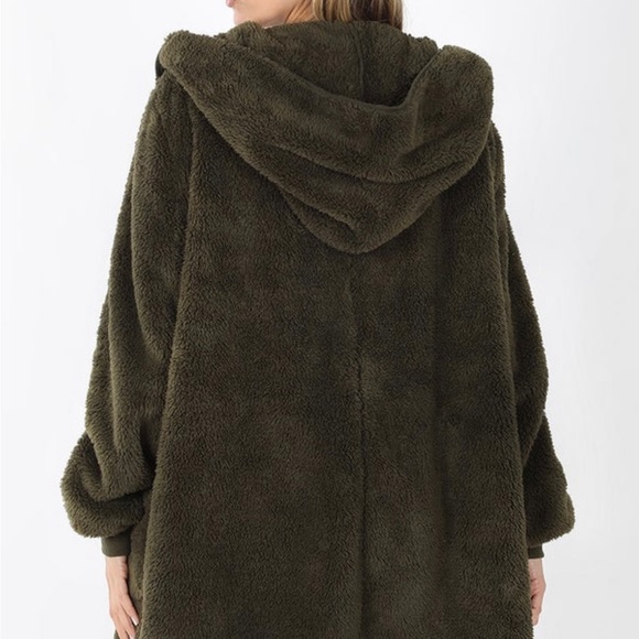 ‼️SALE‼️ Brand New Hooded Teddy Bear Coat XL (Runs Big) - Picture 2 of 6